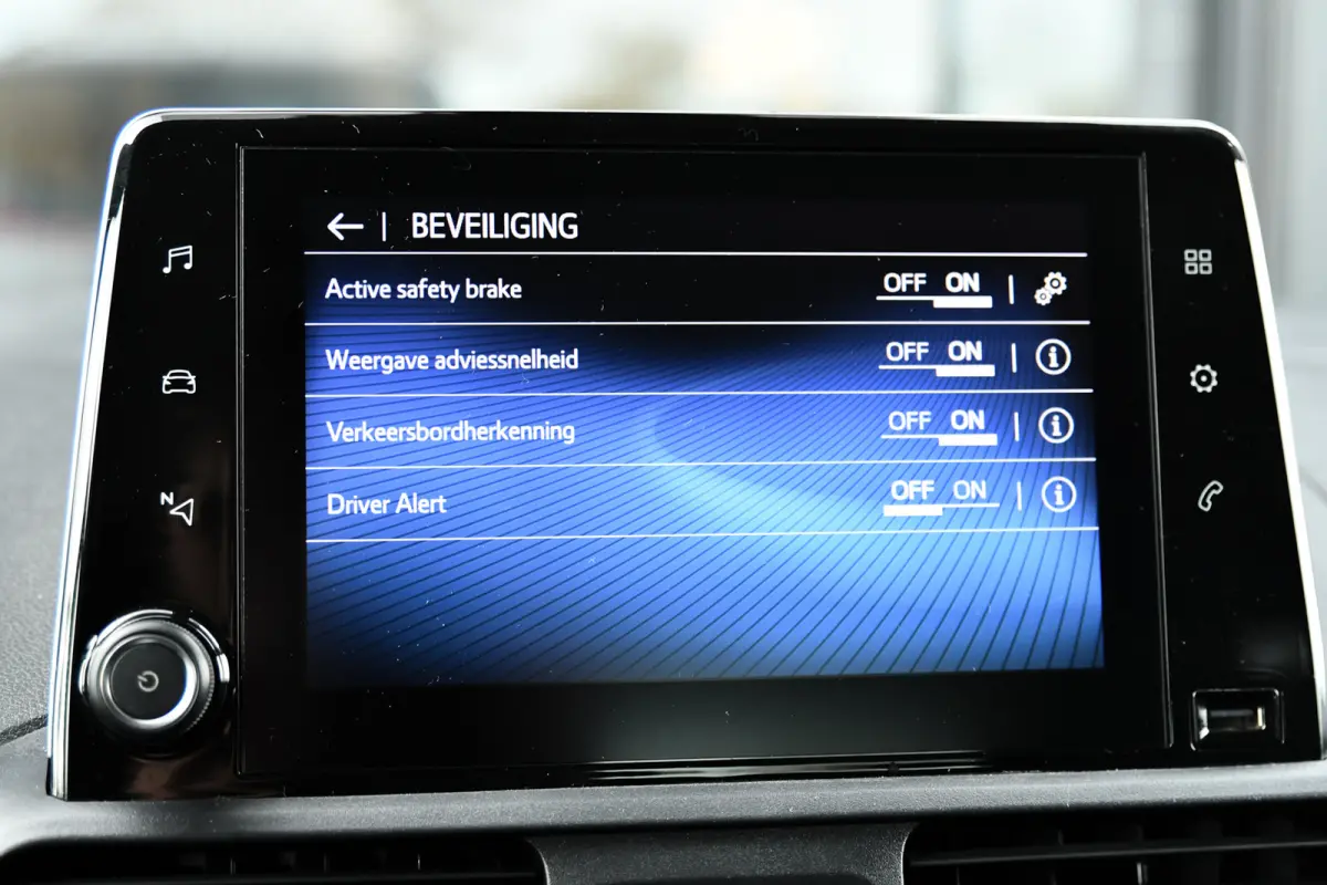 1.2 Turbo Professional 7p. HUD, ACC, Camera, CarPlay, Keyless, Dodeh.!