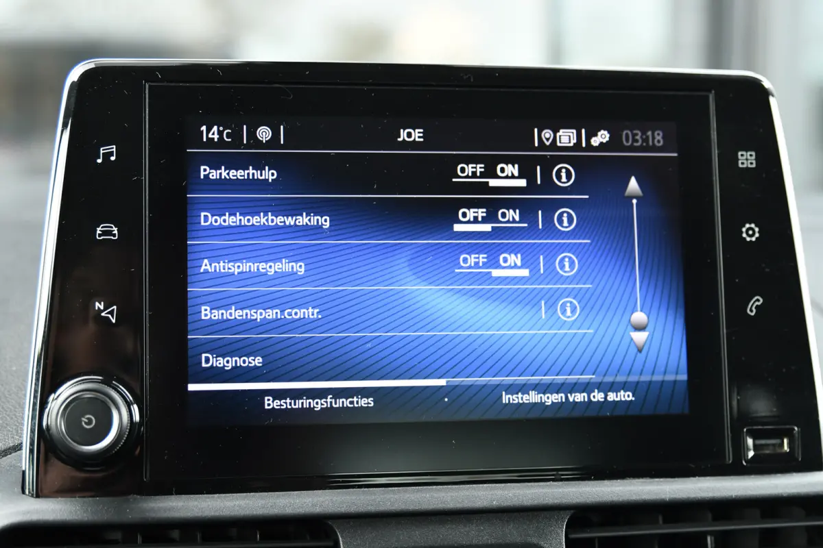 1.2 Turbo Professional 7p. HUD, ACC, Camera, CarPlay, Keyless, Dodeh.!