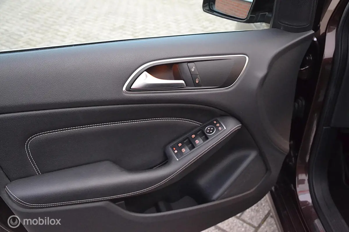 200 Ambition|70.307km|1e eig|stoelvw|autom