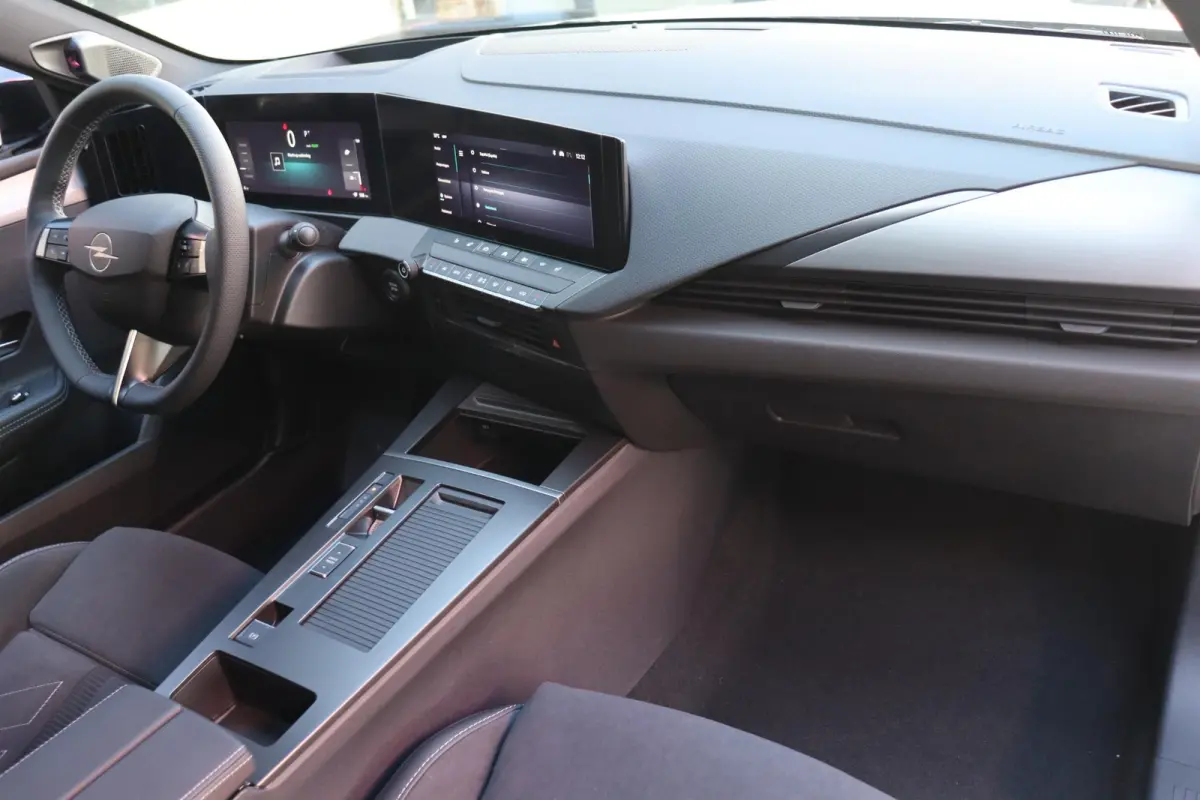 58 kWh Ultimate / Pano / Suede / Voorraad