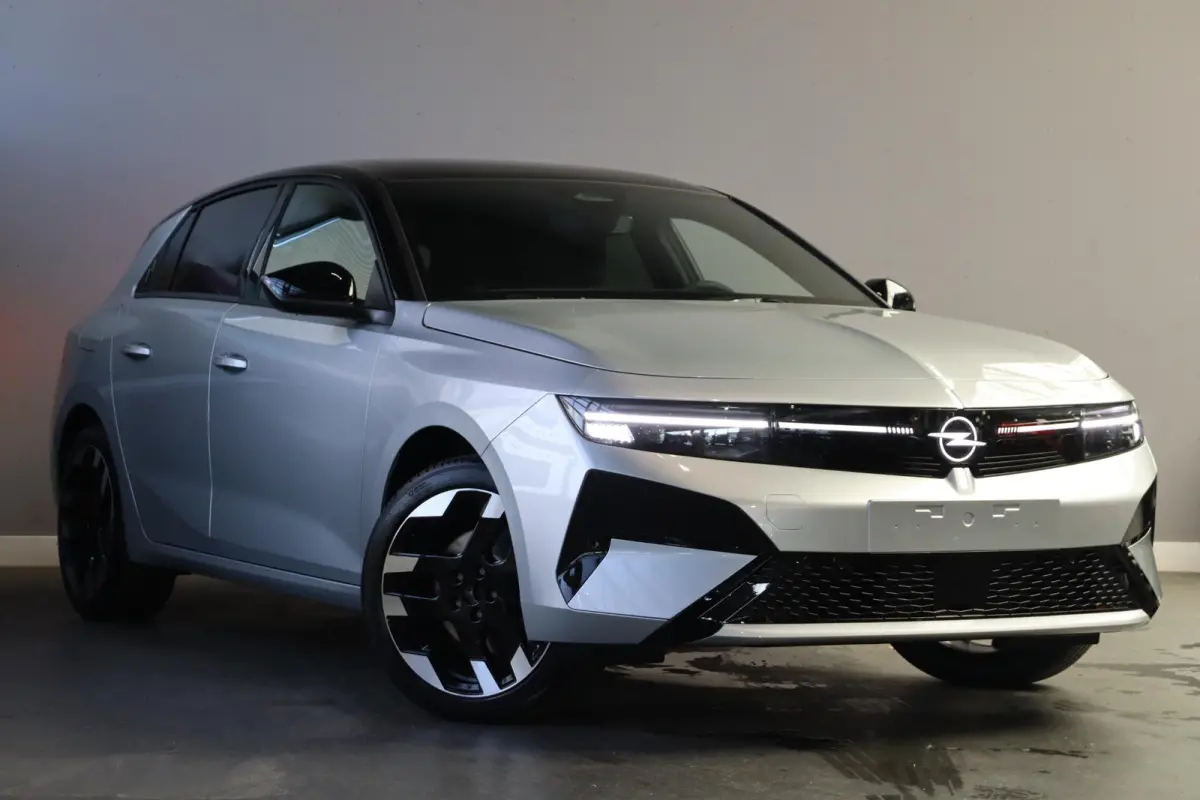 58 kWh Ultimate / Pano / Suede / Voorraad