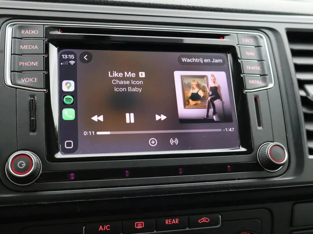 CARAVELLE 2.0 TDI DSG ROLSTOEL LIFT EURO 6 + STANDKACHEL | 18 INCH | CAMERA | CARPLAY | LED | STOELVERW.