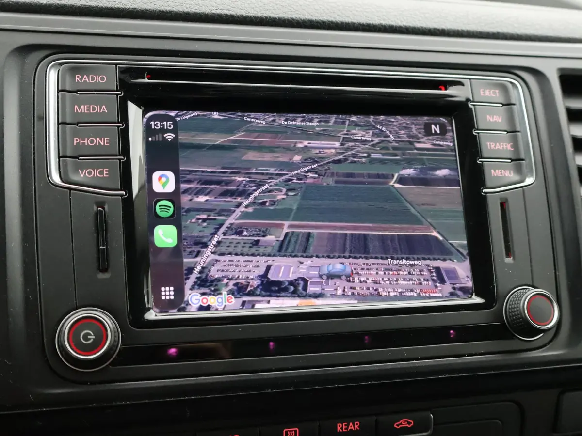 CARAVELLE 2.0 TDI DSG ROLSTOEL LIFT EURO 6 + STANDKACHEL | 18 INCH | CAMERA | CARPLAY | LED | STOELVERW.