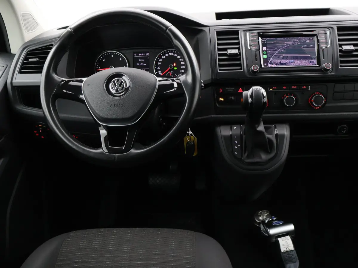 CARAVELLE 2.0 TDI DSG ROLSTOEL LIFT EURO 6 + STANDKACHEL | 18 INCH | CAMERA | CARPLAY | LED | STOELVERW.
