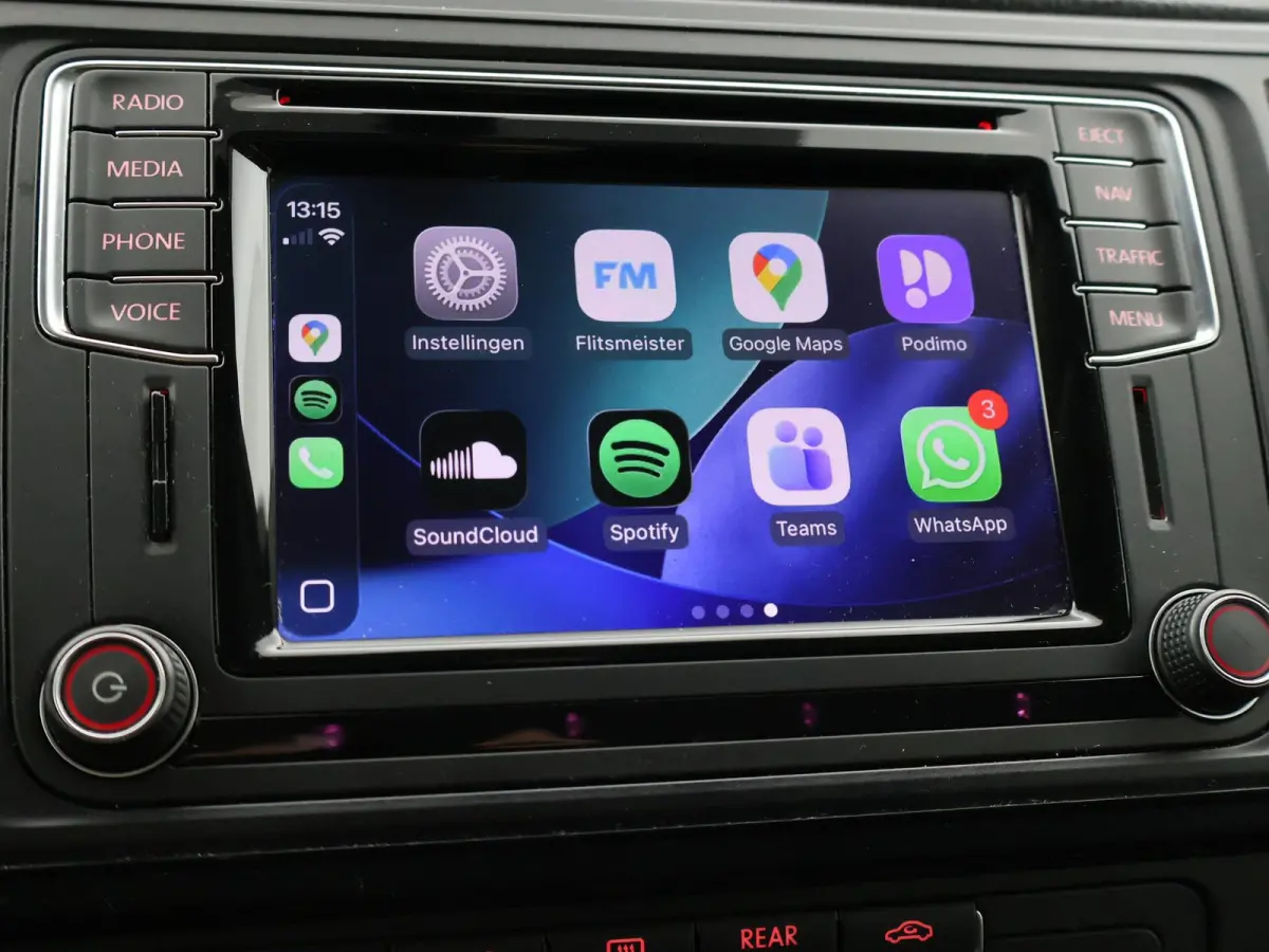 CARAVELLE 2.0 TDI DSG ROLSTOEL LIFT EURO 6 + STANDKACHEL | 18 INCH | CAMERA | CARPLAY | LED | STOELVERW.