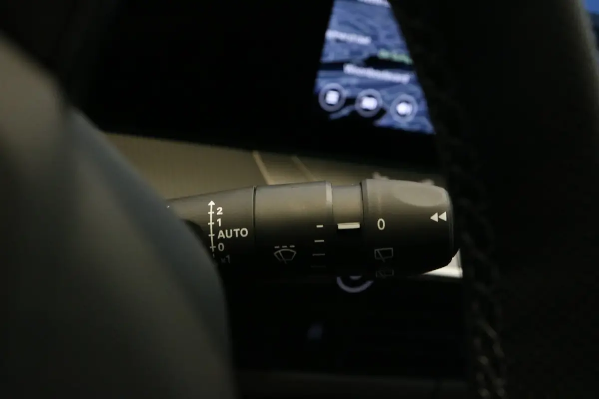 Astra Electric Ultimate | Achteruitrijcamera | Apple Carplay/Android Auto|telefoonintegratie premium | Audio installatie