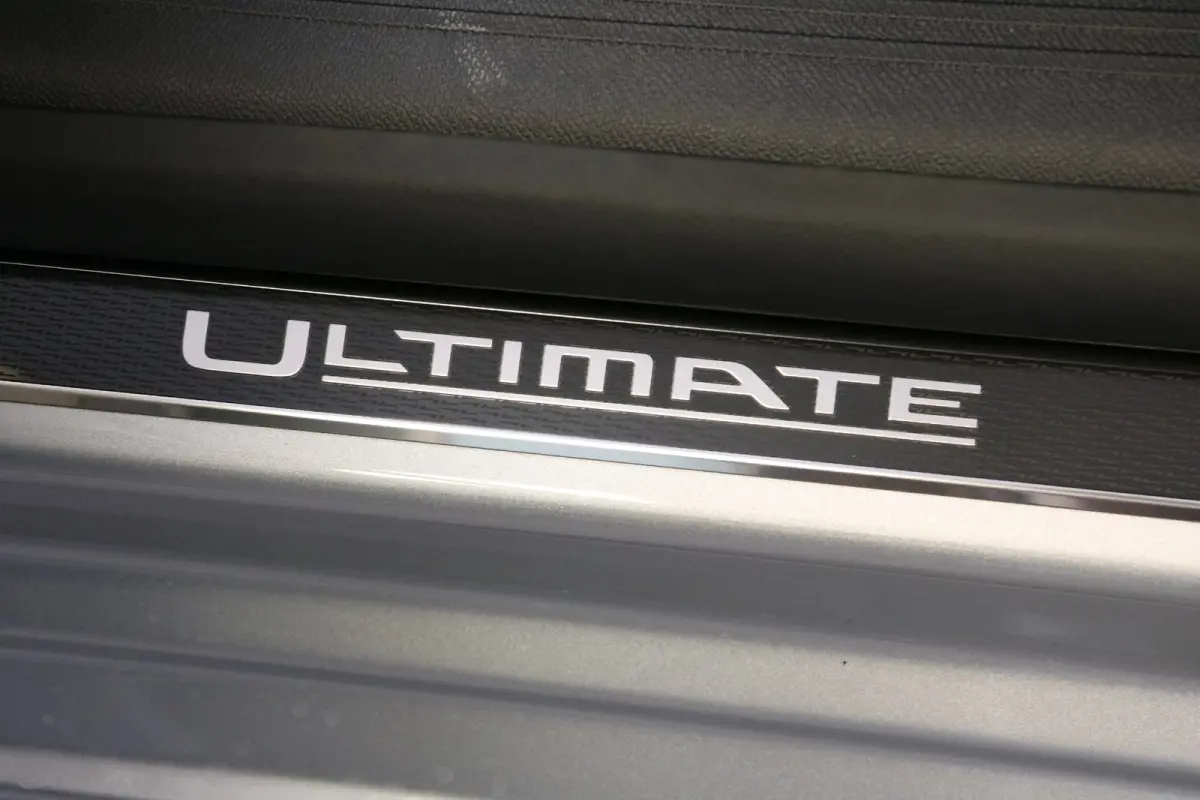 Astra Electric Ultimate | Achteruitrijcamera | Apple Carplay/Android Auto|telefoonintegratie premium | Audio installatie