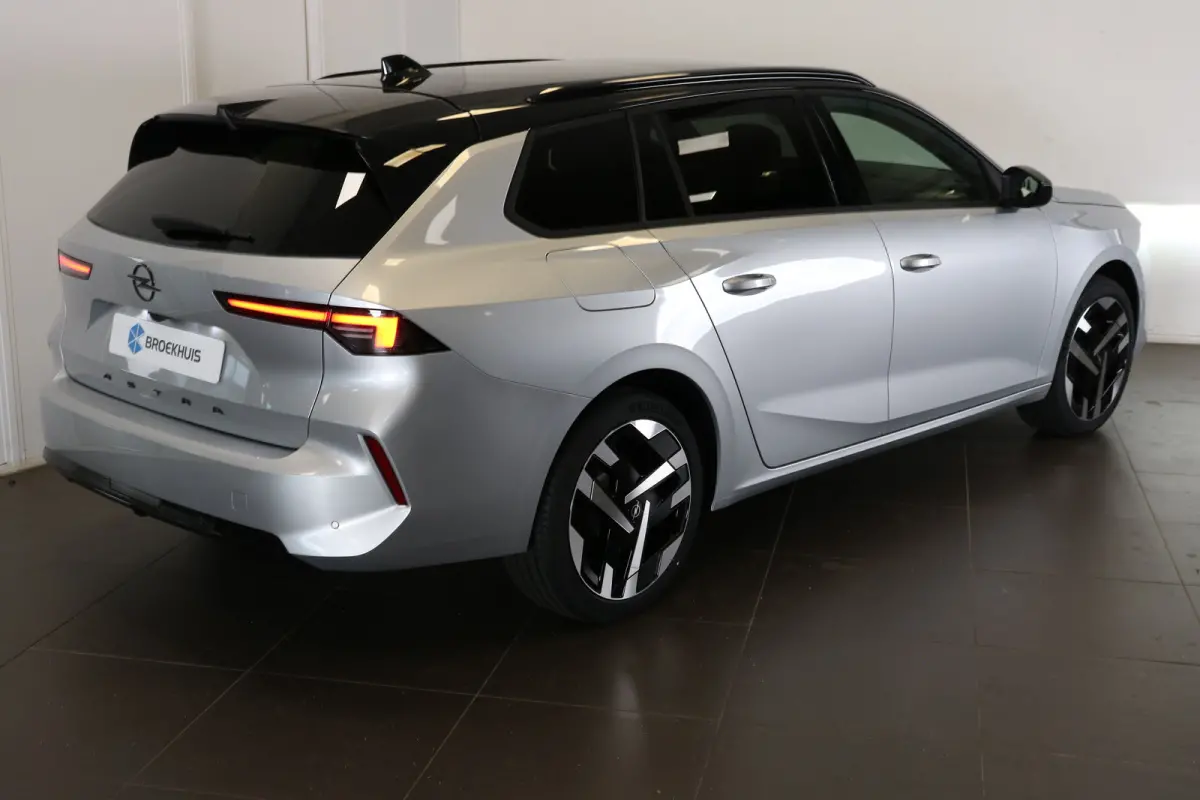 Astra Electric Ultimate | Achteruitrijcamera | Apple Carplay/Android Auto|telefoonintegratie premium | Audio installatie