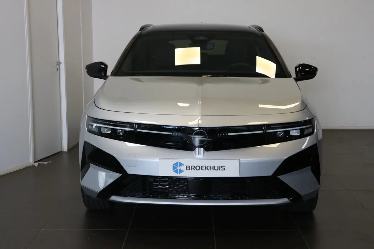 Astra Electric Ultimate | Achteruitrijcamera | Apple Carplay/Android Auto|telefoonintegratie premium | Audio installatie