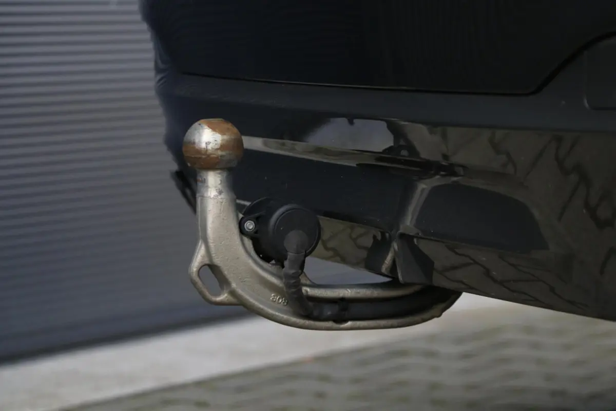 530e |M-SPORT| ShadowLine Panodak LaserLed Headup Leder LiveCockpit Trekhaak Sfeerverlicht Fabrieksgarantie 40000KM BJ2024