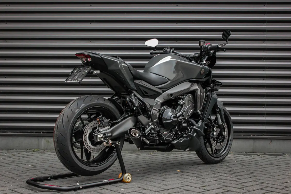 Tour 119PK 2025 NEW CUSTOM PAINT / COMPLETE DOCUMENTATIE / CUSTOM SC EXHAUST / QUICK SHIFT / DIRECT RIJDEN/ FULL