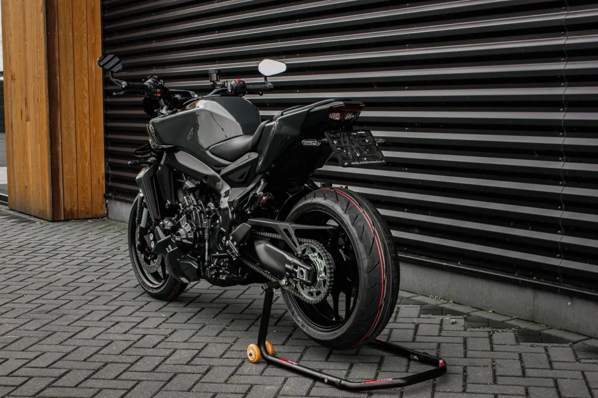 Tour 119PK 2025 NEW CUSTOM PAINT / COMPLETE DOCUMENTATIE / CUSTOM SC EXHAUST / QUICK SHIFT / DIRECT RIJDEN/ FULL
