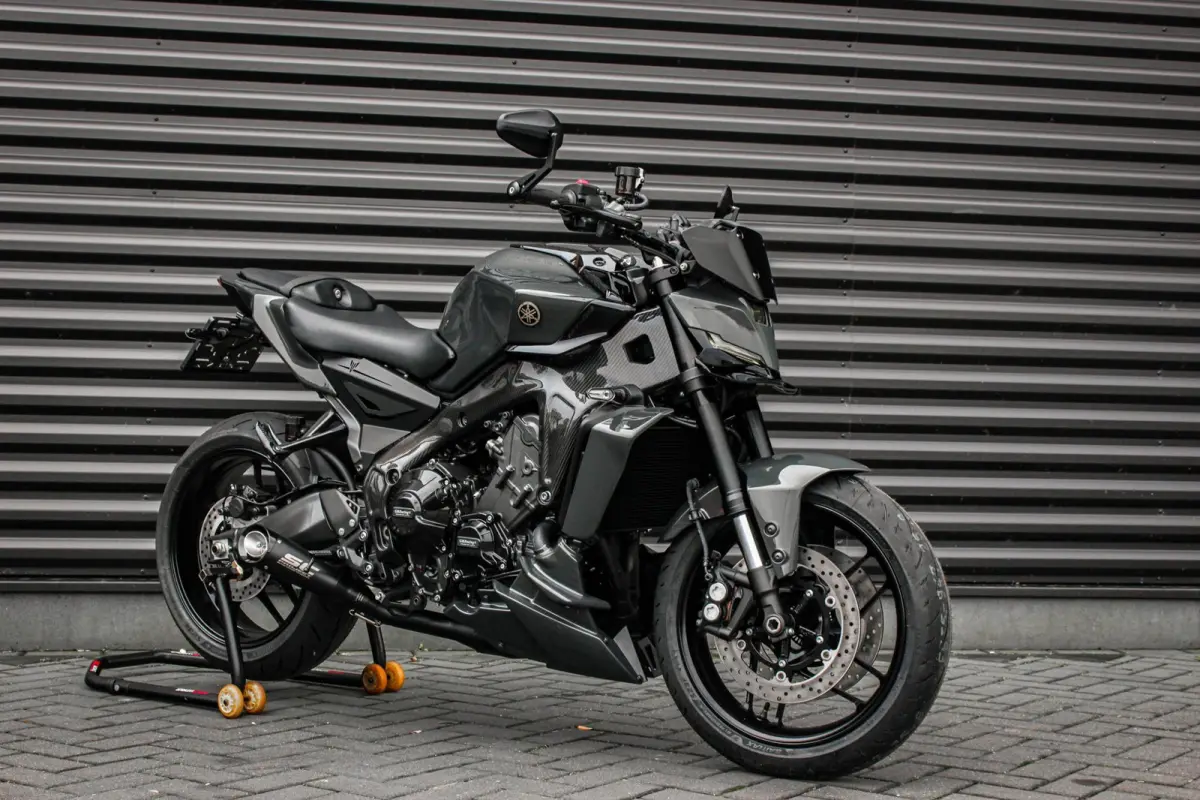 Tour 119PK 2025 NEW CUSTOM PAINT / COMPLETE DOCUMENTATIE / CUSTOM SC EXHAUST / QUICK SHIFT / DIRECT RIJDEN/ FULL
