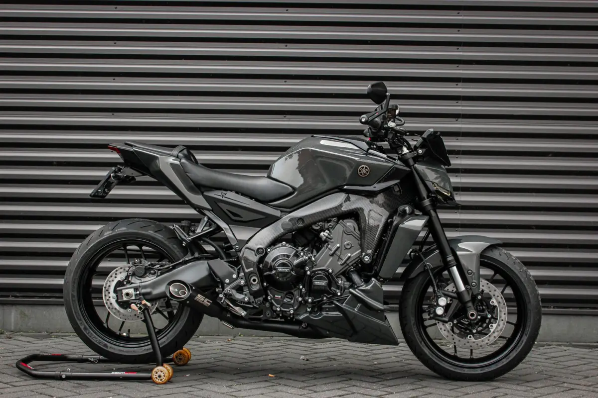 Tour 119PK 2025 NEW CUSTOM PAINT / COMPLETE DOCUMENTATIE / CUSTOM SC EXHAUST / QUICK SHIFT / DIRECT RIJDEN/ FULL