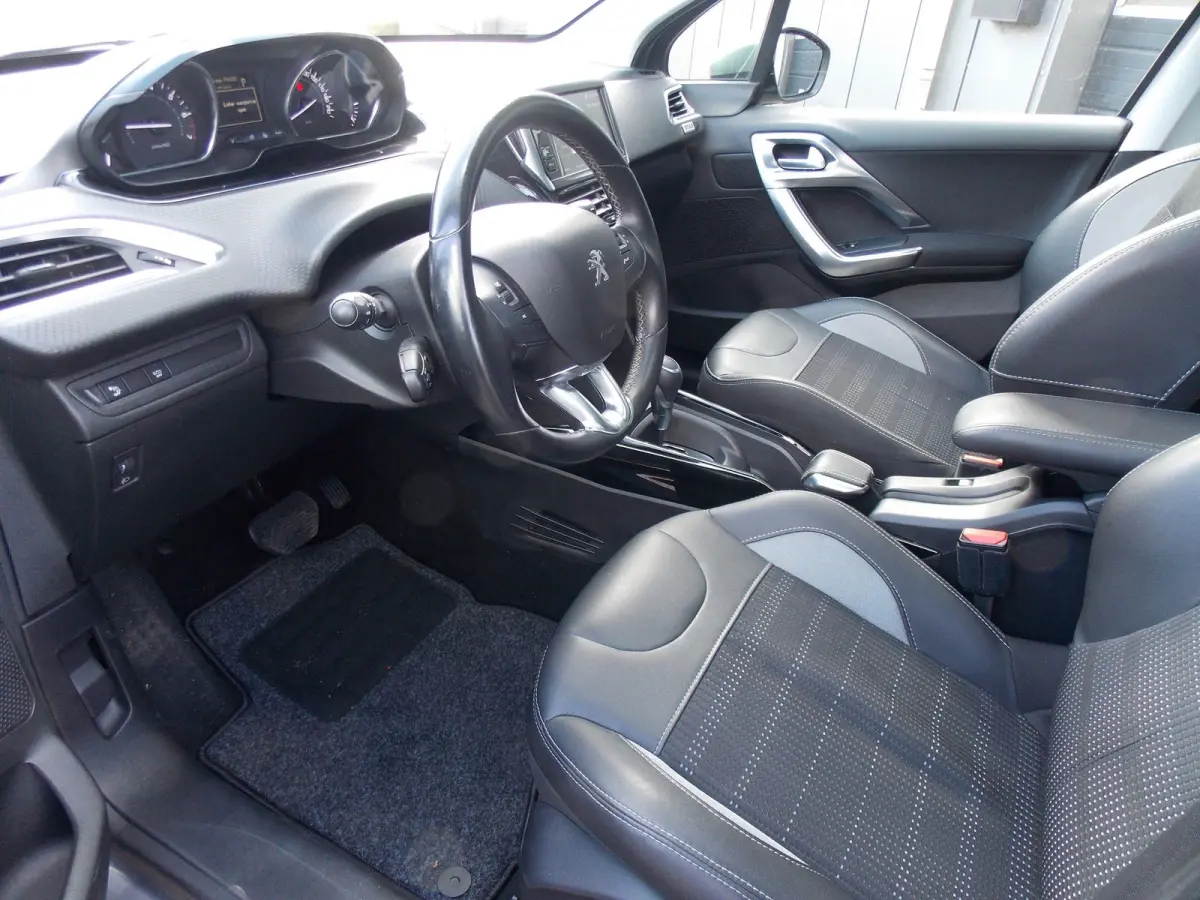 1.2 PureTech GT-Line Automaat Arico Elek Pakket 5Deurs 2019bj GARANTIE