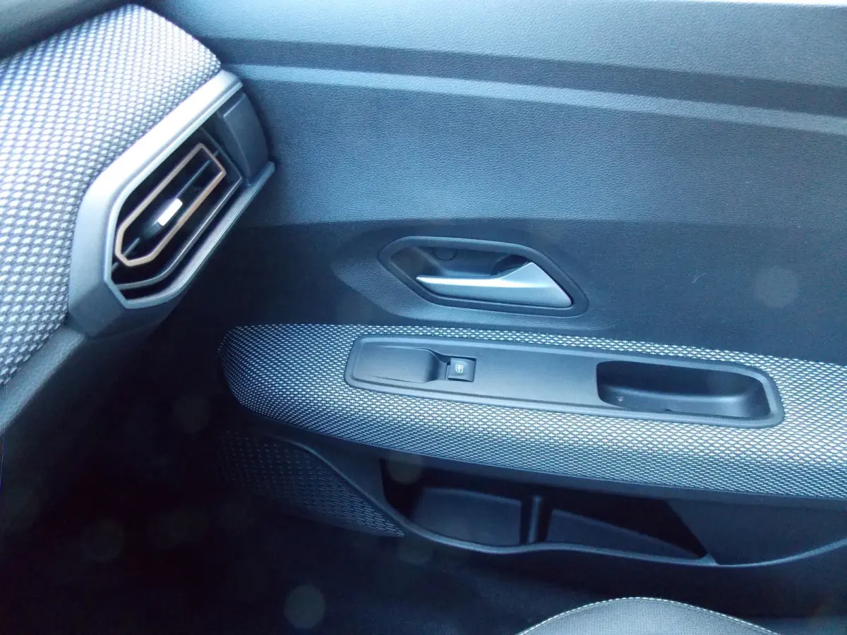 1.0 TCe 90 Extreme Carplay automaat Airco Elek Pakket 5Deurs 2025bj GARANTIE