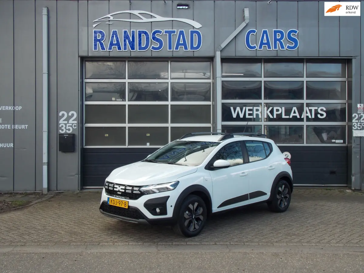 1.0 TCe 90 Extreme Carplay automaat Airco Elek Pakket 5Deurs 2025bj GARANTIE