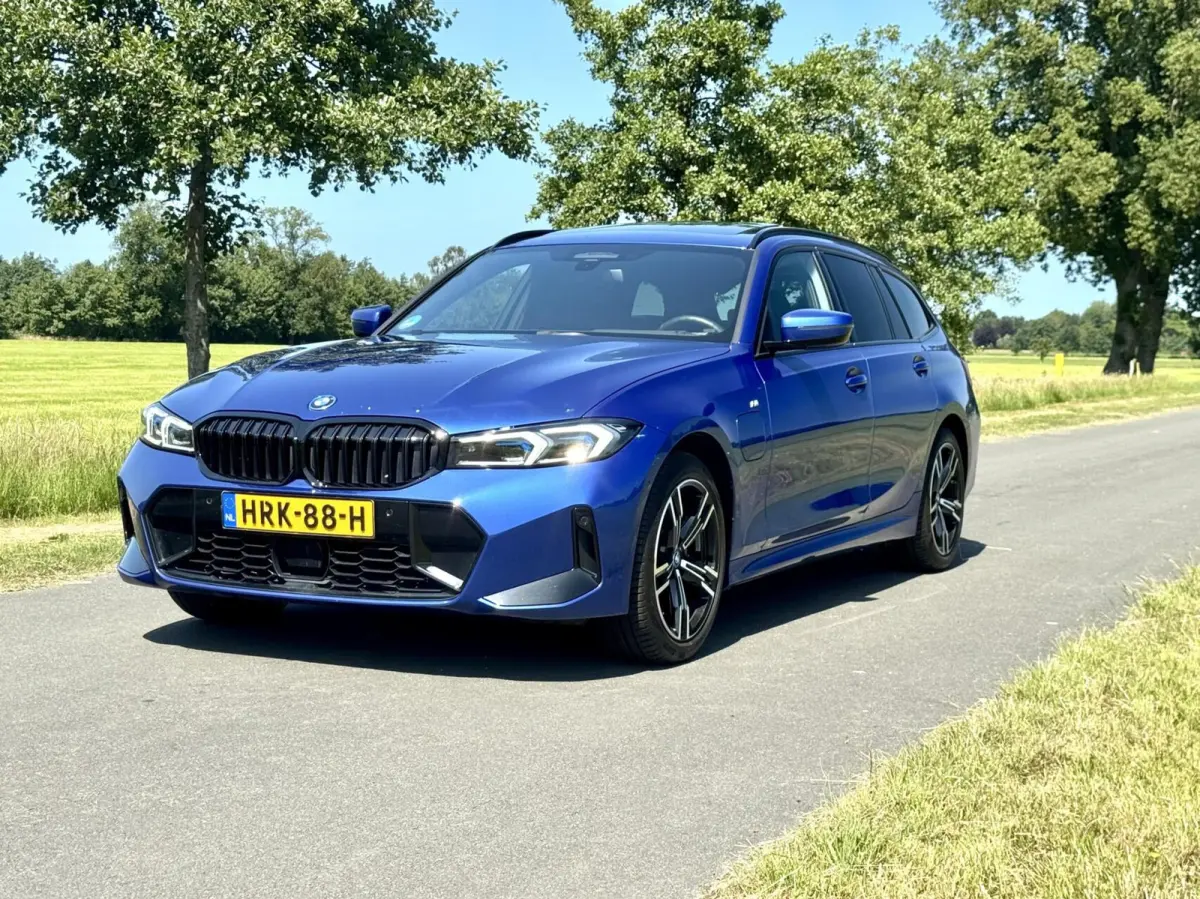 330e xDrive