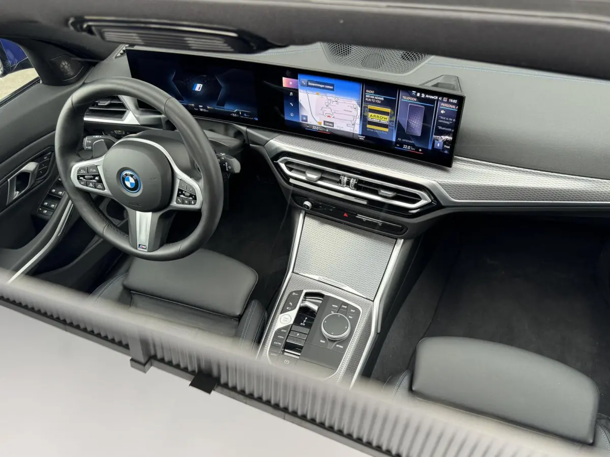 330e xDrive