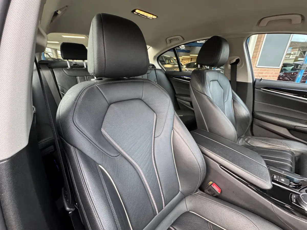 530i Executive LUXURY 2017 NAVI LEDER CLIMA NAP!