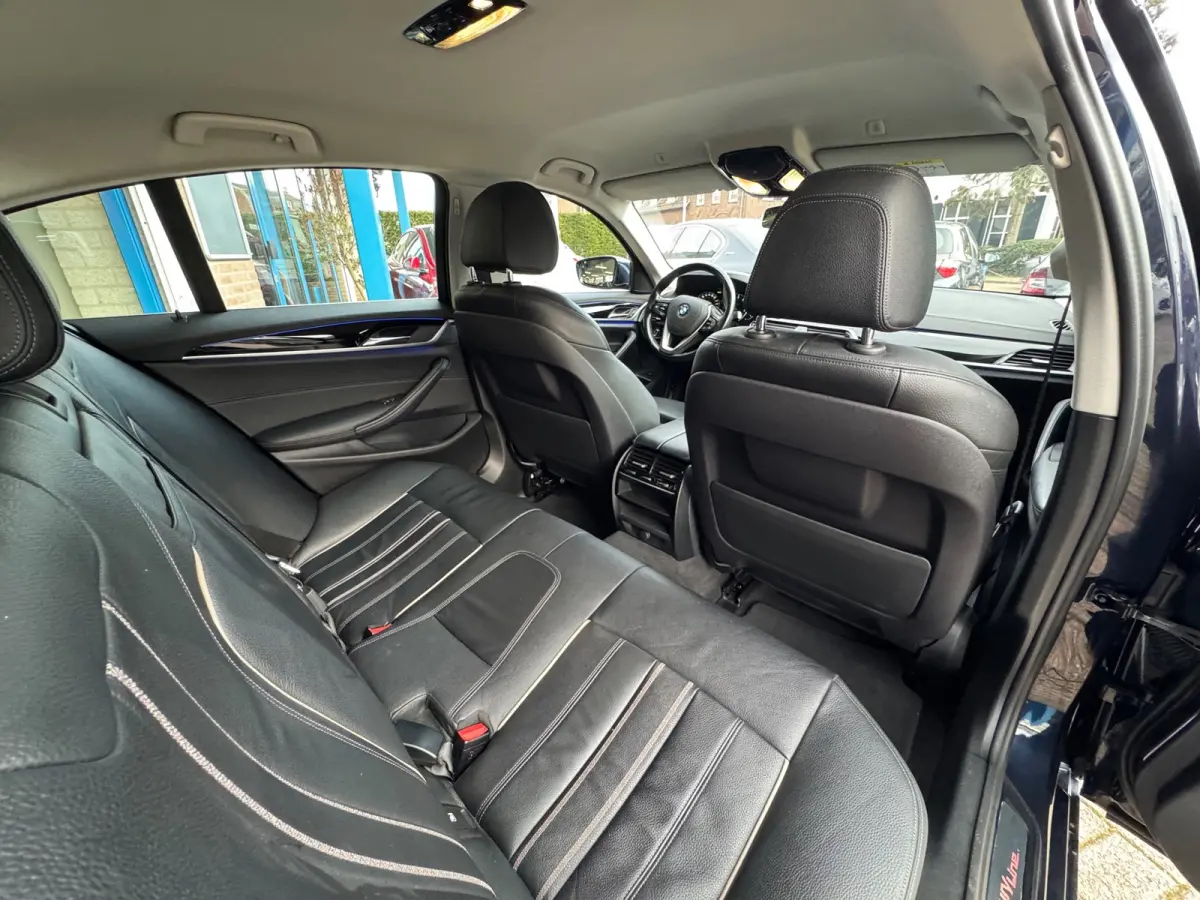530i Executive LUXURY 2017 NAVI LEDER CLIMA NAP!