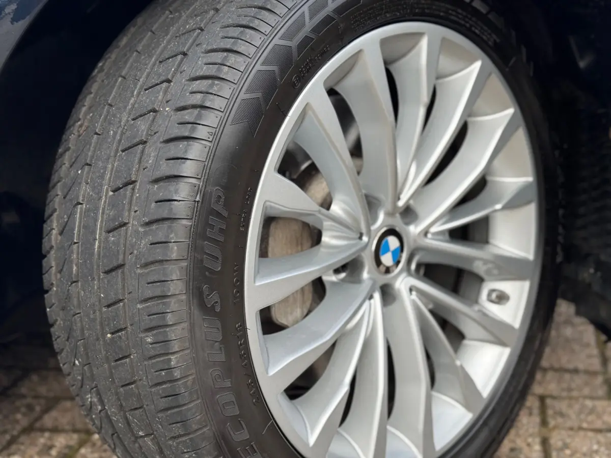 530i Executive LUXURY 2017 NAVI LEDER CLIMA NAP!