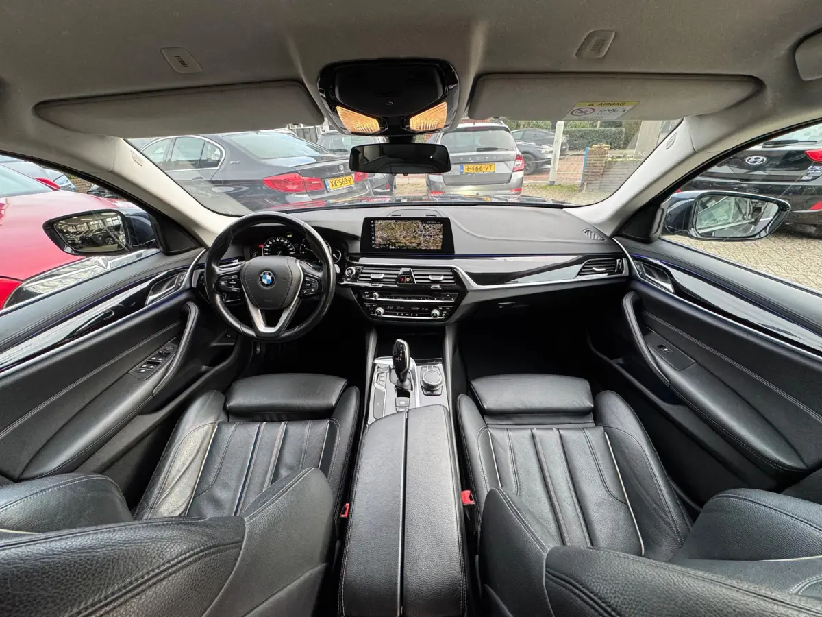 530i Executive LUXURY 2017 NAVI LEDER CLIMA NAP!
