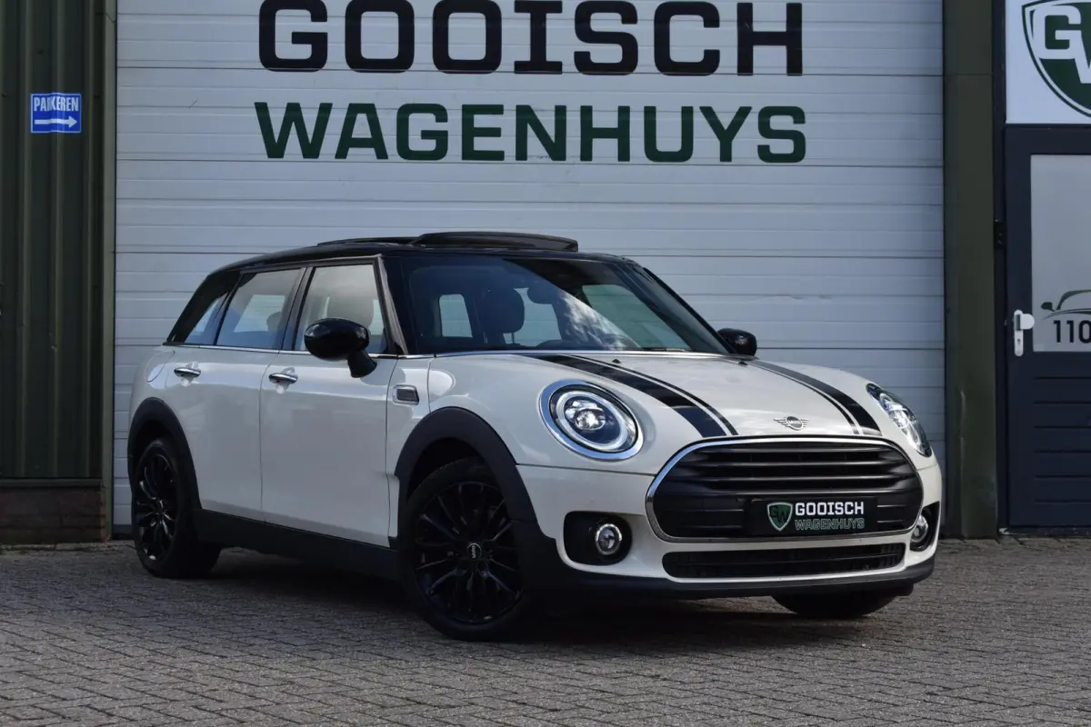 1.5 Cooper Business Ed. | Pano | LED | Carplay |