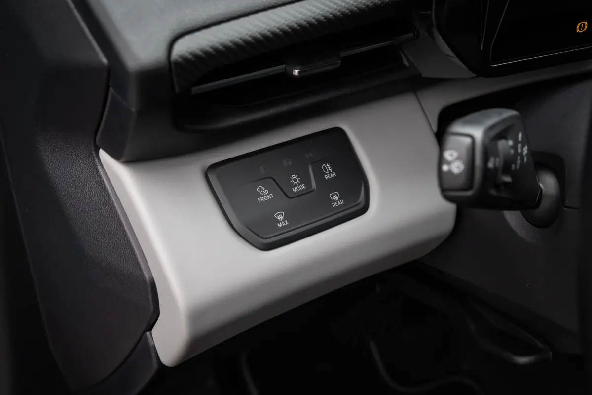Premium Extended Range RWD 77 kWh | NL Voorraad | Wegklapbare Trekhaak | AGR Stoelen | Panoramadak | Drivers Assist pack | Apple Carplay/Android Auto|telefoonintegratie premium | Cruise cont