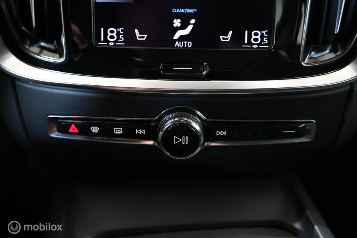 2.0 B3 R-Design - Stoel/stuurverwarming - BLIS - Camera