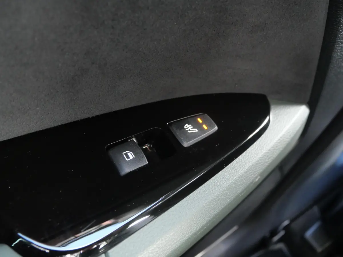 1.6 T-GDi Hybrid Dark Edition | Cruise | Carplay | Keyless | Navi | Stoel-stuurverwarming |