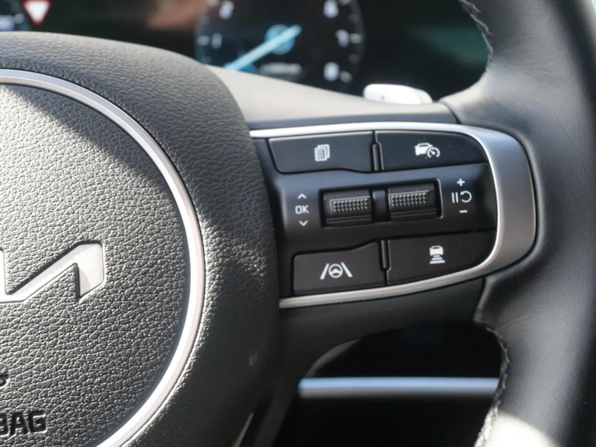1.6 T-GDi Hybrid Dark Edition | Cruise | Carplay | Keyless | Navi | Stoel-stuurverwarming |