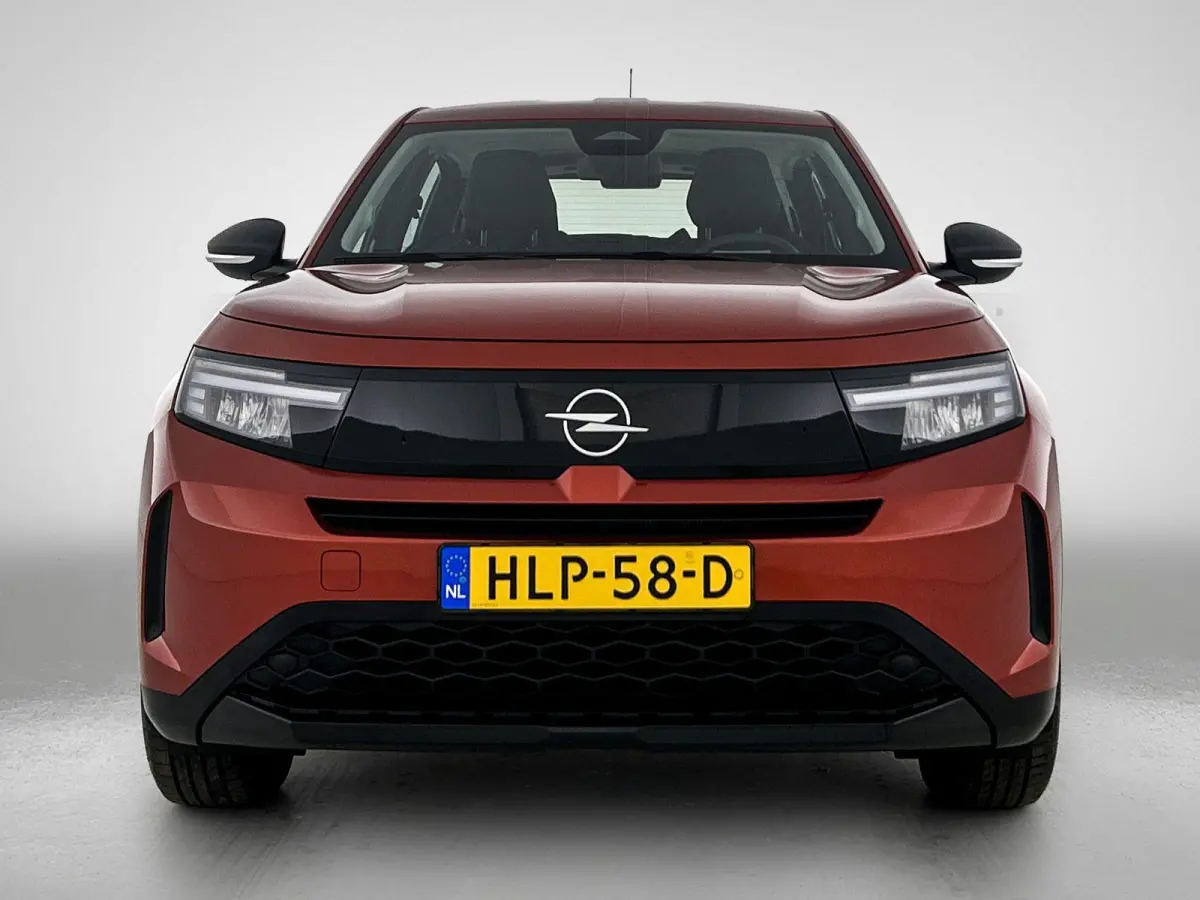 Edition 44 kWh 113pk Automaat | Stoel- en stuurverwarming | Camera | Navigatie | LED | Apple Carplay/Android Auto |