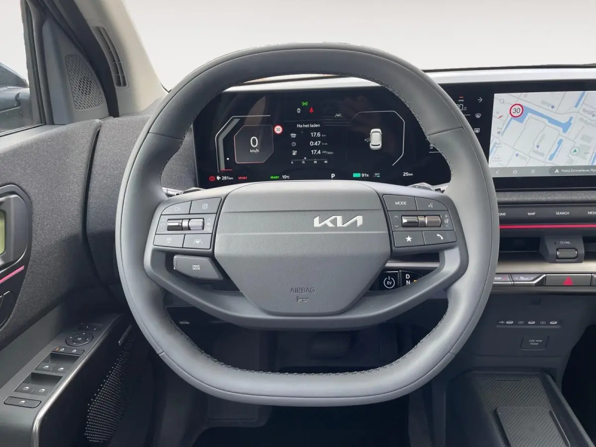 Plus Advanced 42.2 kWh | NIEUW MODEL | nu te bestellen! | 308 km actieradius | Harman Kardon geluidssysteem | schuif/kantel dak | NU met €3000 inruilpremie!