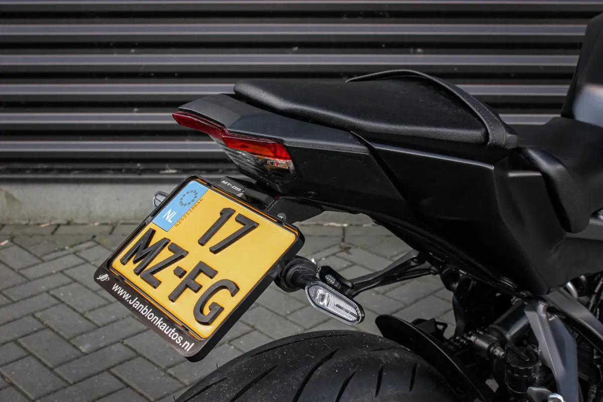 Tour 119PK 2025 DEMO-MODEL / COMPLETE DOCUMENTATIE / AKRAPOVIC EXHAUST / QUICK SHIFT / DIRECT RIJDEN/ FULL