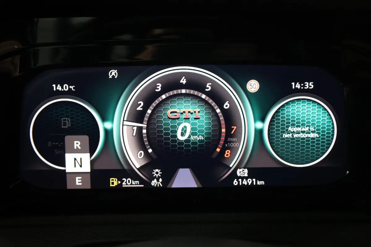 2.0 TSI GTI Clubsport 45 Jahre Edition 300+PK AKRAPOVIC/IQ/VIRTUAL/SFEER/PANO/LEER/CAM/LINE/ACC/12 MND GARANTIE!