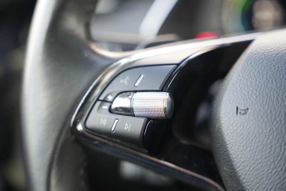 1.4 TSI iV PHEV Business Edition Adaptieve Cruise Virtual Dash Navi Trekhaak