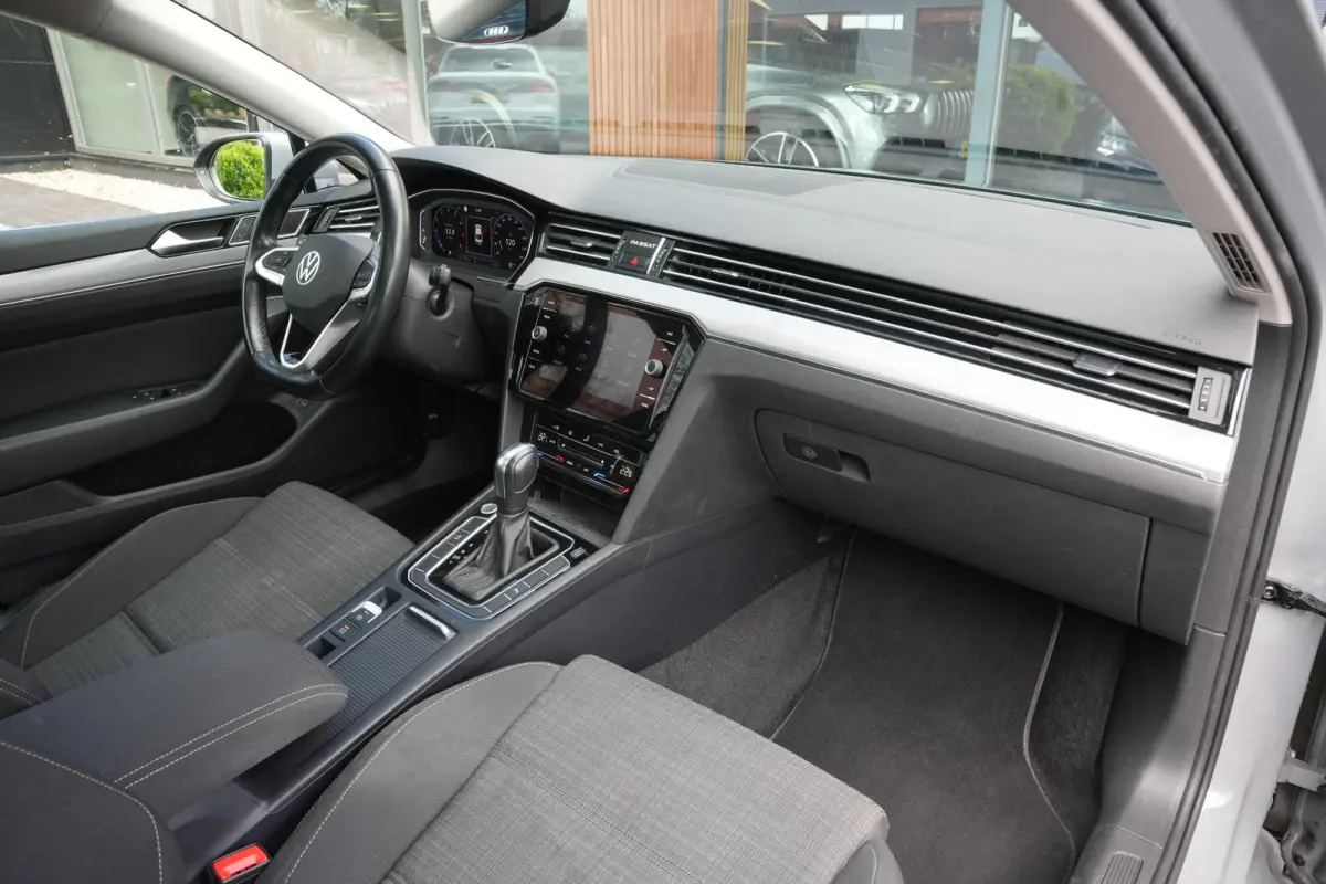 1.5 TSI Business Automaat Pano Dak trekhaak