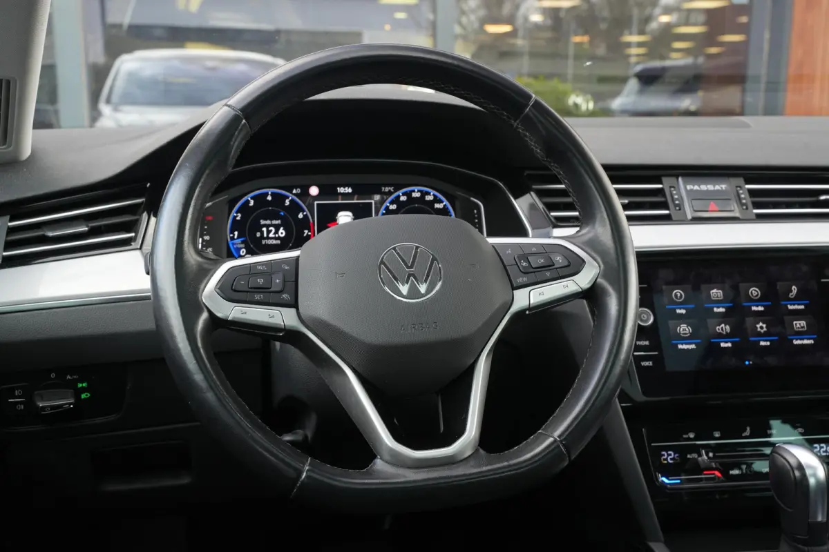 1.5 TSI Business Automaat Pano Dak trekhaak