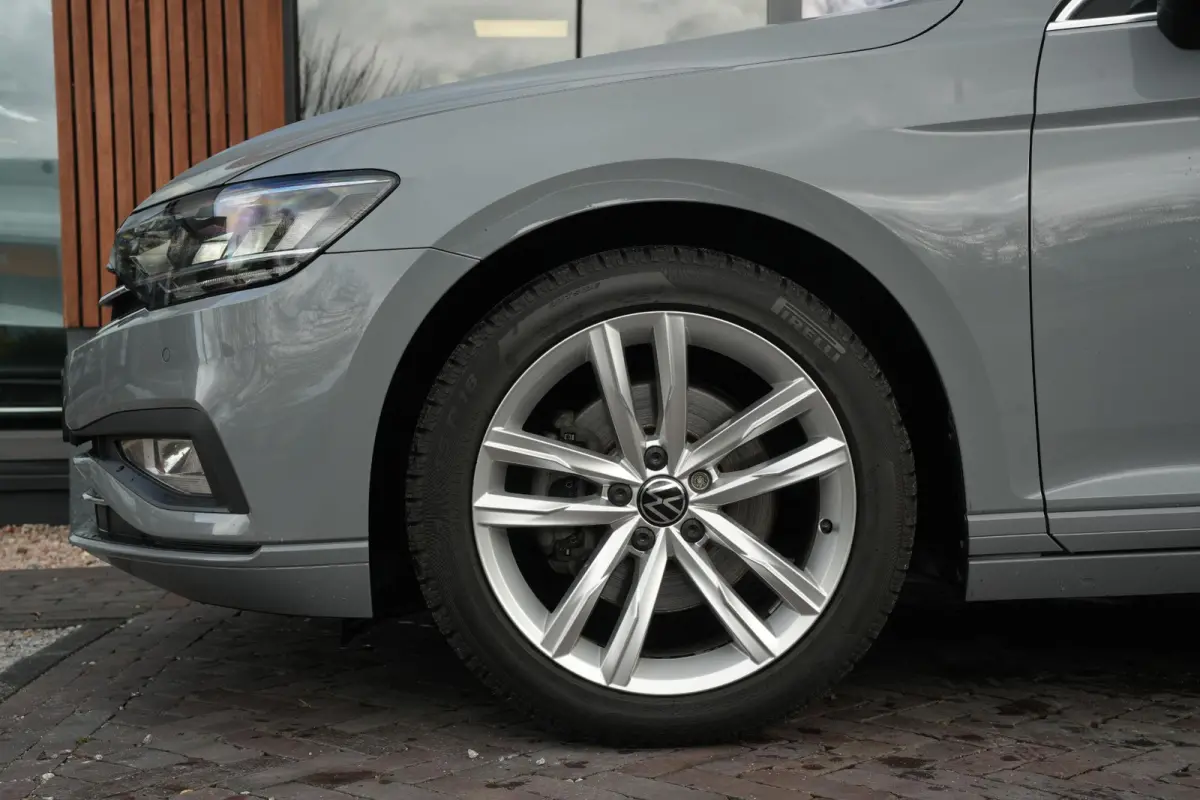 1.5 TSI Business Automaat Pano Dak trekhaak