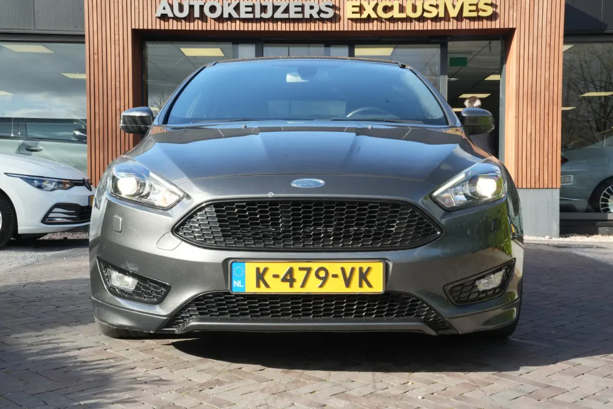 1.5 ST-Line 182 PK Automaat Leer