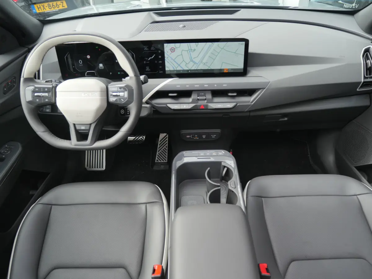 GT-Line Business 81.4 kWh | 20'' LM | Two Tone |