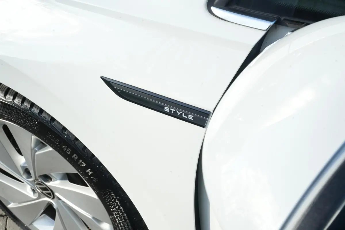 1.5 TSI Style Adapt. Cruise HeadUp Memory Stoel/Stuurverwarming DAB+