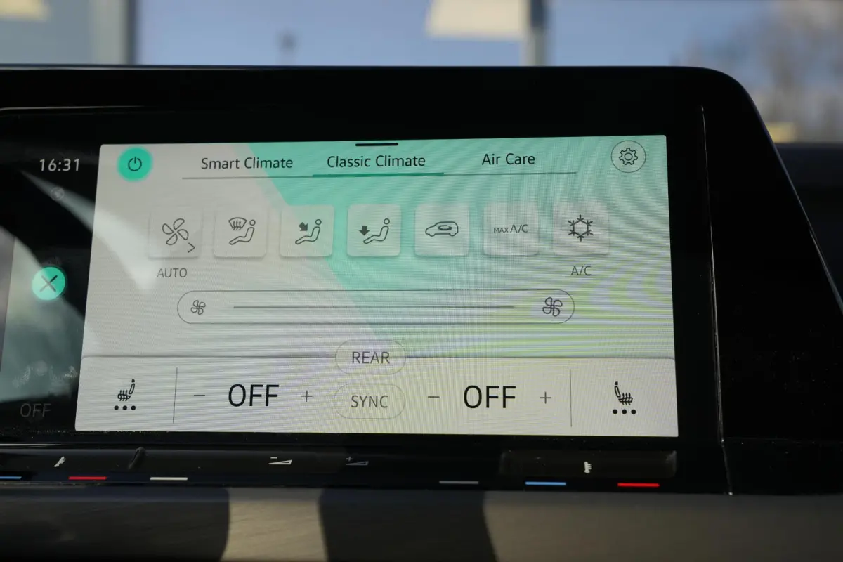 1.5 TSI Style Adapt. Cruise HeadUp Memory Stoel/Stuurverwarming DAB+