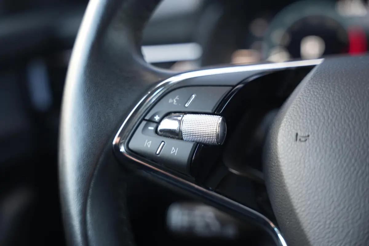 1.5 TSI ACT Business Edition
