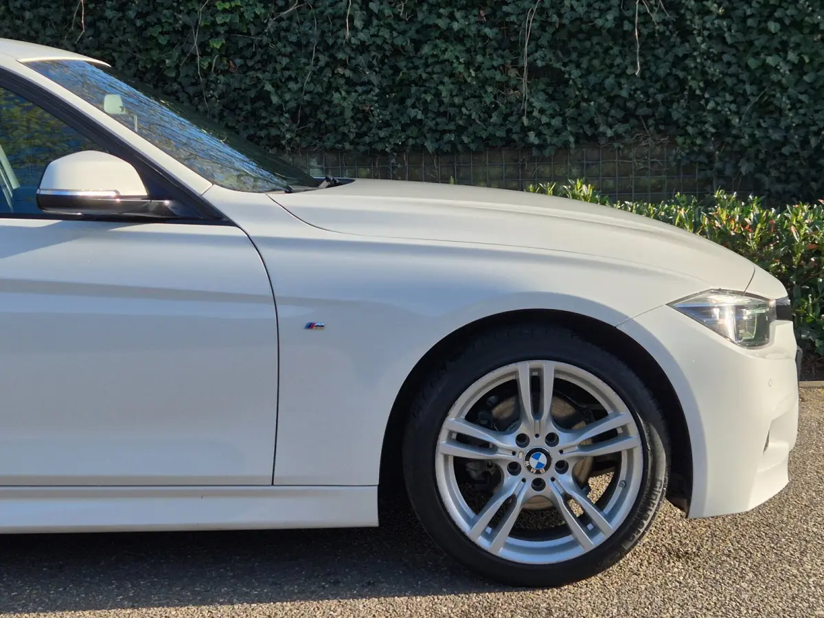 M Sport Virtual dash Apple CarPlay 18inch DAB+ Cruise 100% dealer onderhouden M Sport Edition