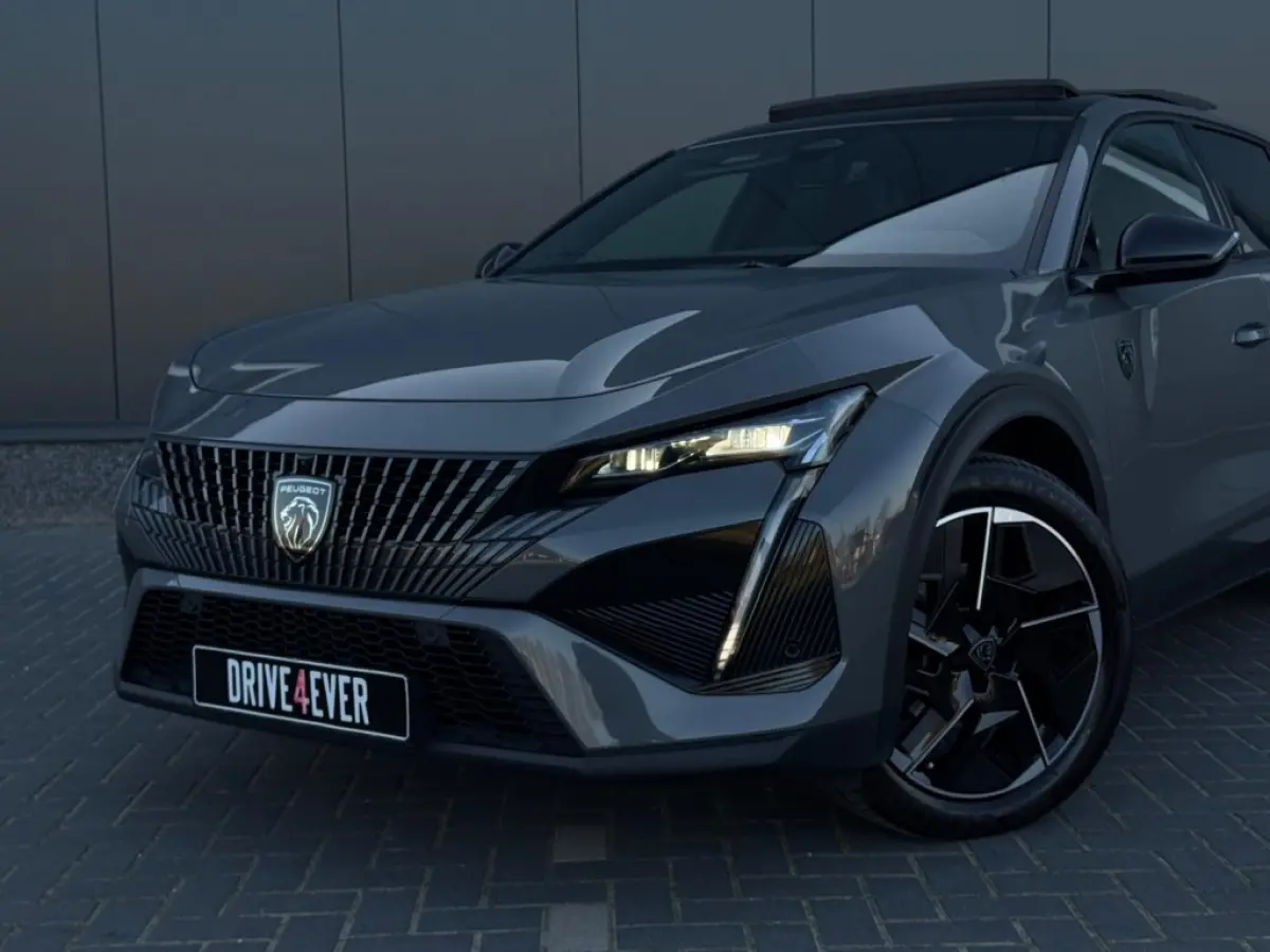 1.2 PureTech GT M25 FULL PANO NAVI LEDER 360 CAMERA SPORTVELGEN