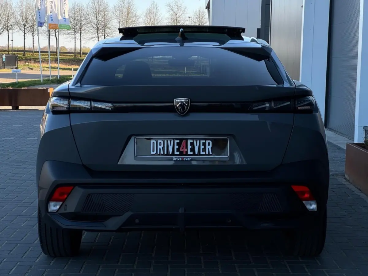 1.2 PureTech GT M25 FULL PANO NAVI LEDER 360 CAMERA SPORTVELGEN