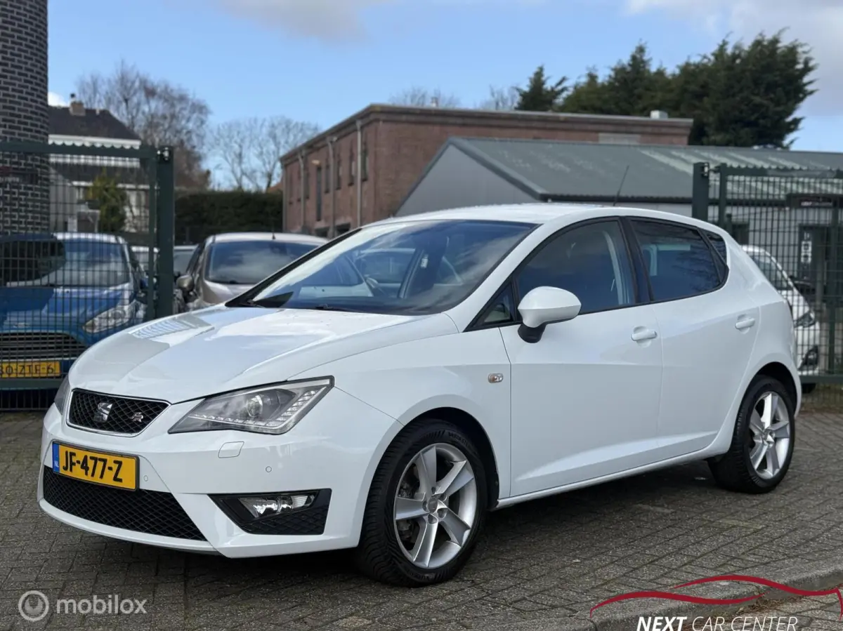 1.0 EcoTSI Style Connect 110 PK AUTOMAAT