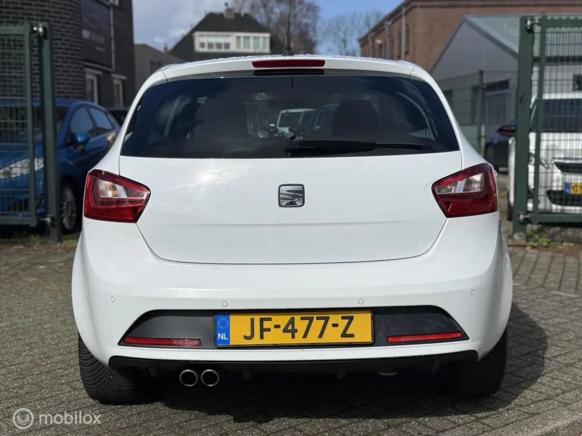 1.0 EcoTSI Style Connect 110 PK AUTOMAAT